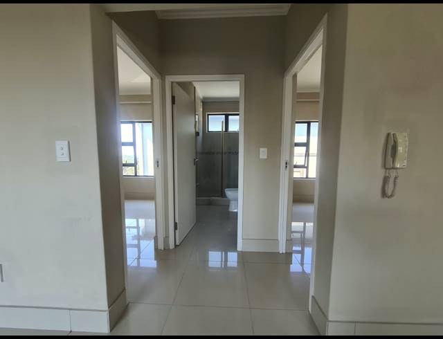 2 BEDROOM APARTMENT FOR SALE IN UMHLANGA RIDGE